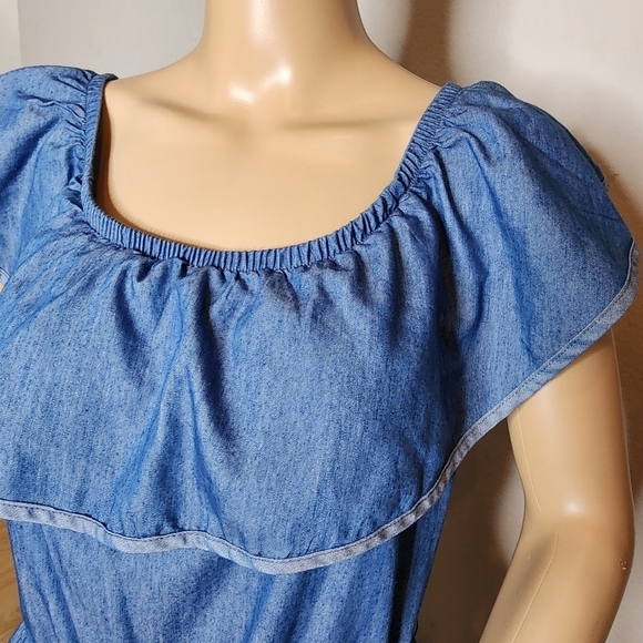 WRAPPER chambray blue belted cropped wideleg jumper, pockets. Size Medium - Picture 9 of 16